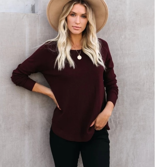 IDETTE Light Weight Knit Top - Picture 7 of 8